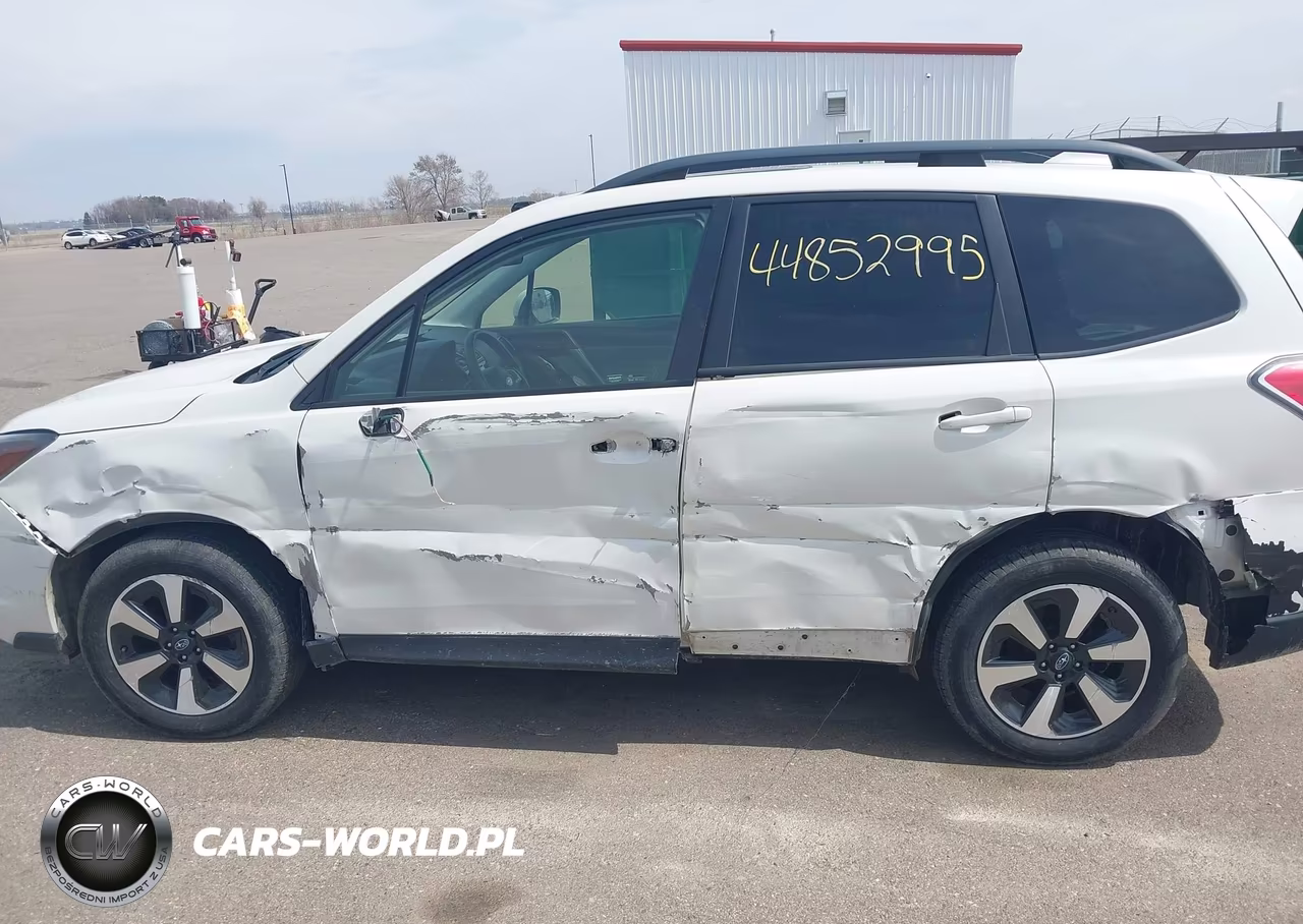 2017 Subaru Forester 2.5I Premium VIN:JF2SJAEC3HH574542 - 14