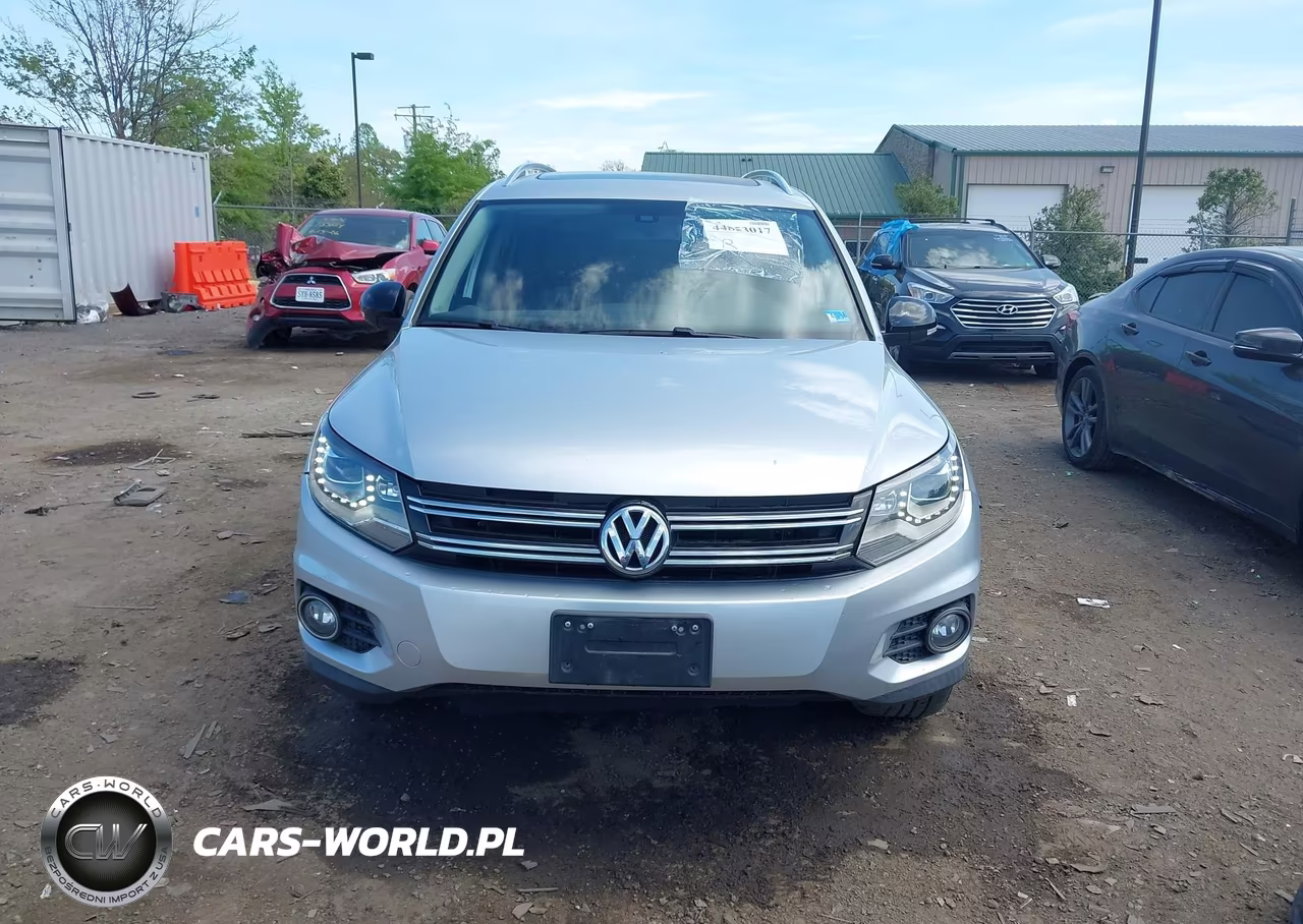 2017 Volkswagen Tiguan 2.0T Sport VIN:WVGUV7AX5HW506693 - 13