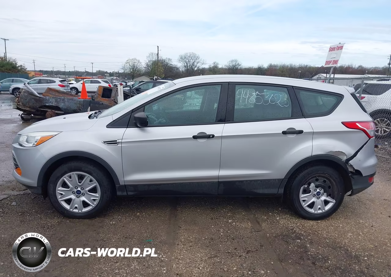 2013 Ford Escape S VIN:1FMCU0F77DUB52082 - 14