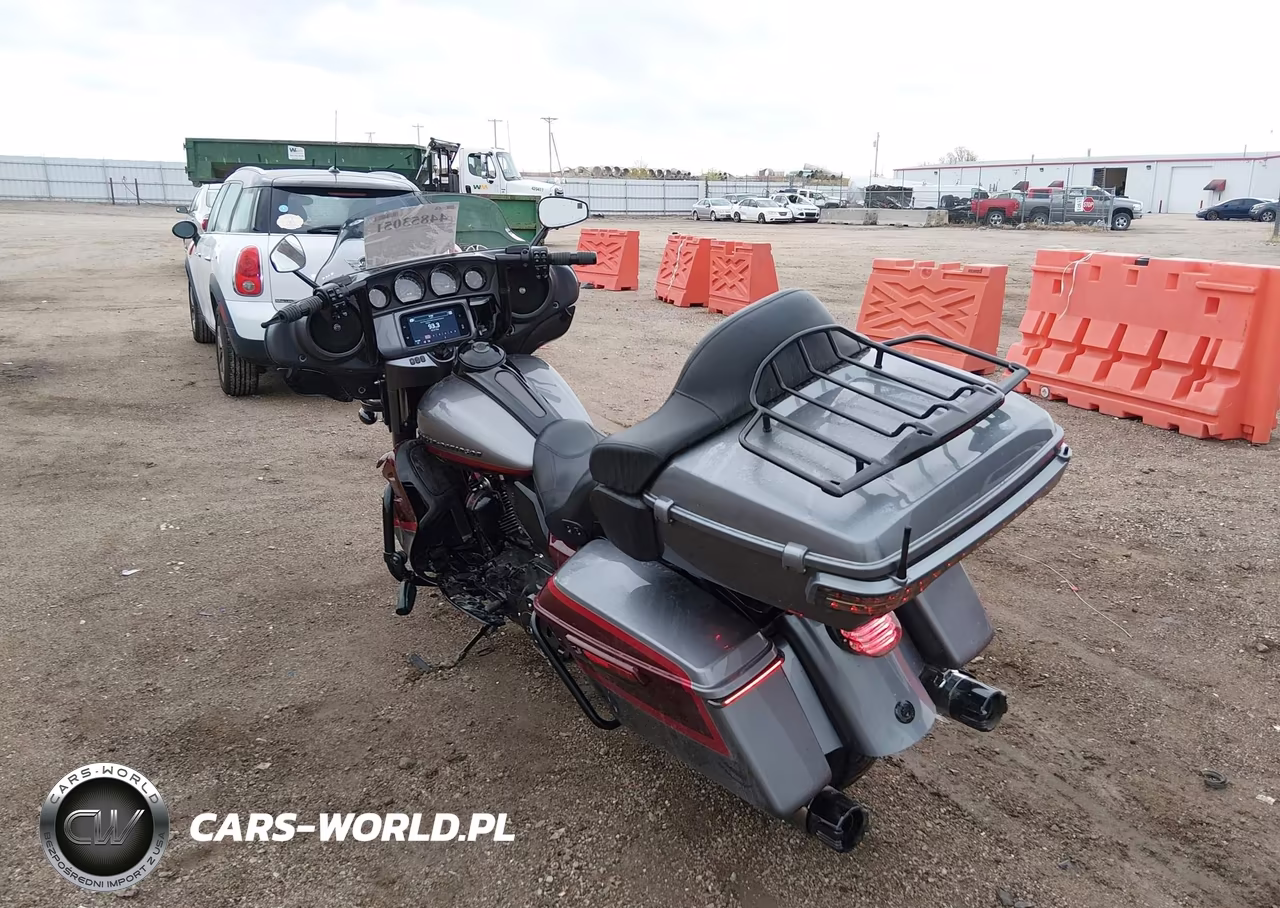 2019 Harley-Davidson Flhtkse VIN:1HD1TEH16KB952562 - 3