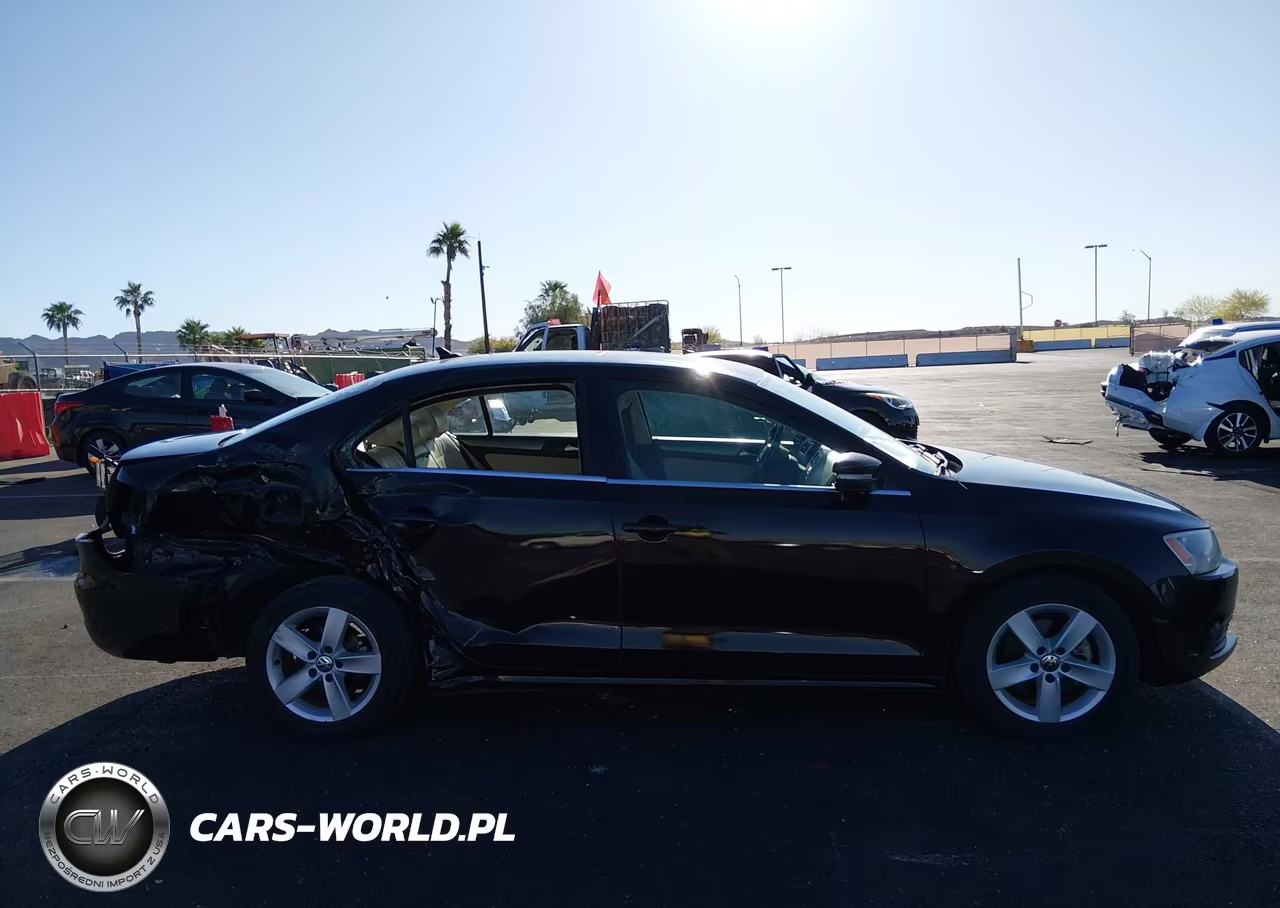 2013 Volkswagen Jetta 2.0L Tdi VIN:3VWLL7AJ5DM360983 - 13