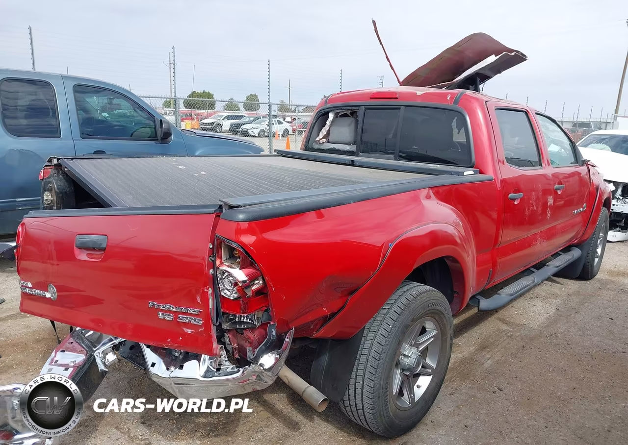 2013 Toyota Tacoma Prerunner V6 VIN:5TFKU4HNXDX004011 - 4