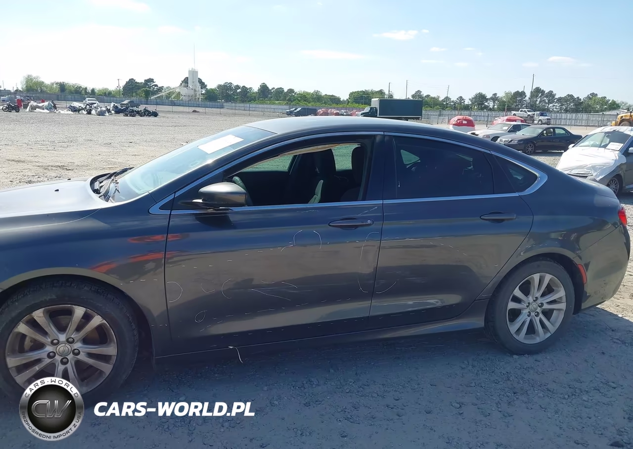 2015 Chrysler 200 Limited VIN:1C3CCCABXFN505176 - 6
