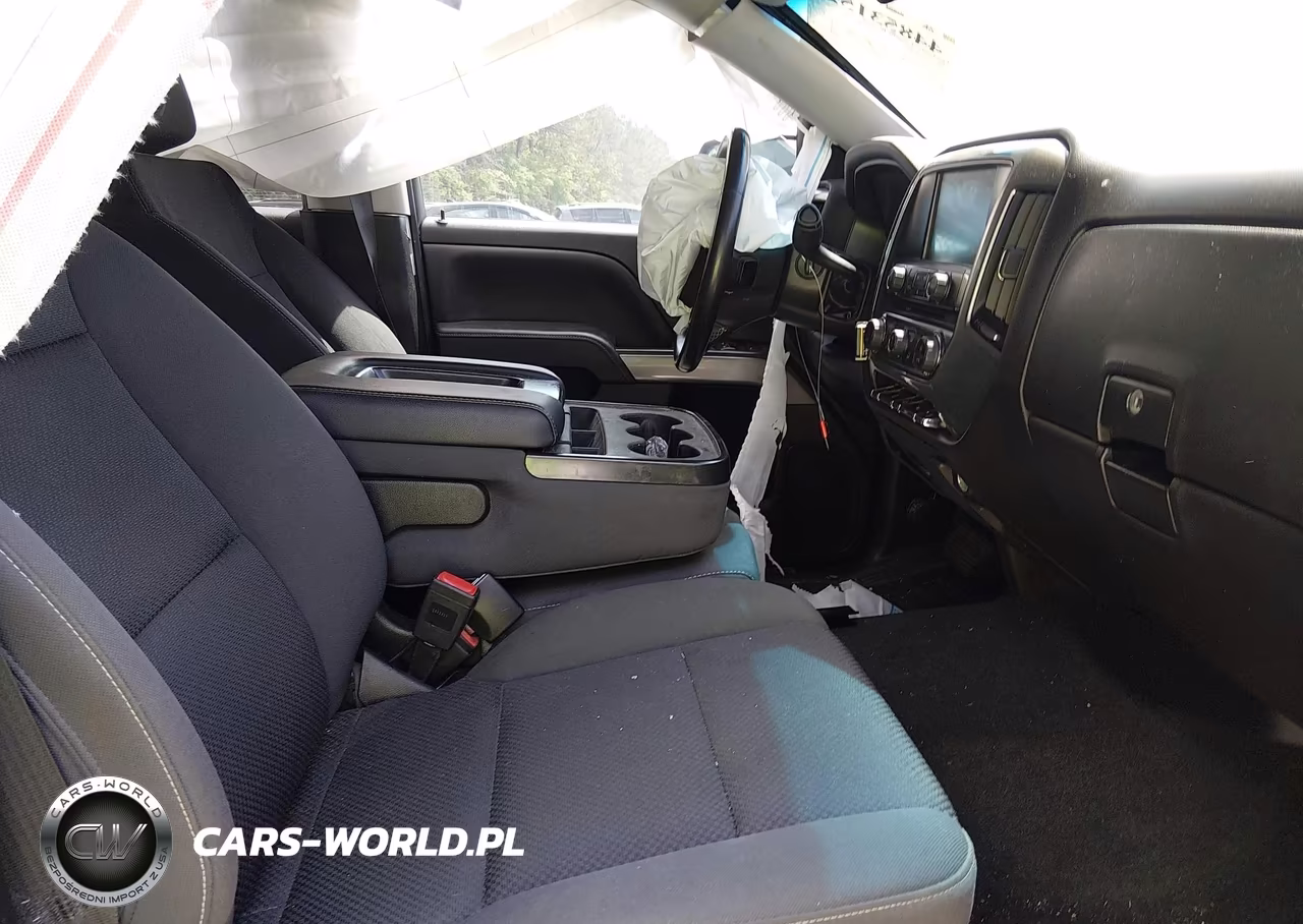 2018 Chevrolet Silverado 1500 2Lt VIN:1GCUKREC4JF248916 - 5