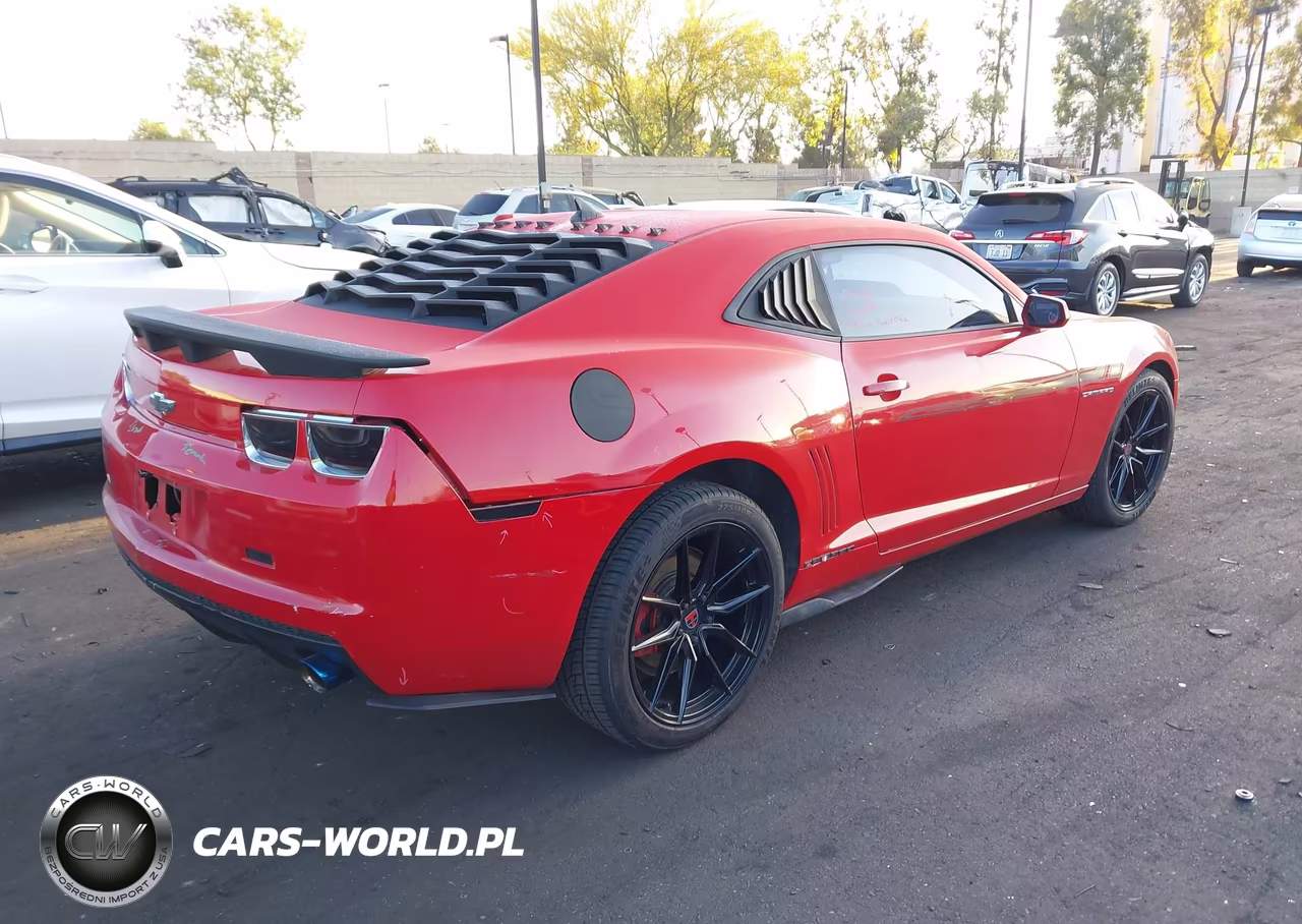 2011 Chevrolet Camaro 2Ls VIN:2G1FA1ED1B9121016 - 4