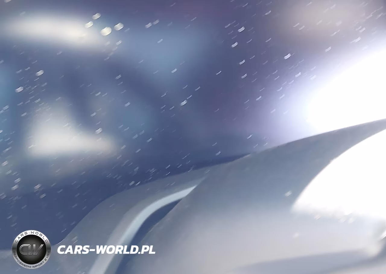 2022 BMW X6 M VIN:5YMCY0C05N9K70885 - 16