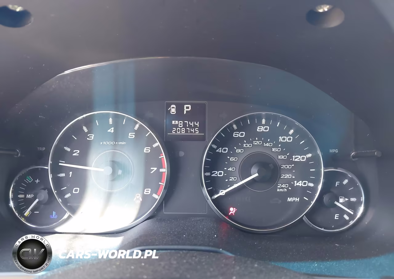 2011 Subaru Outback 2.5I Limited VIN:4S4BRCJCXB3390708 - 7
