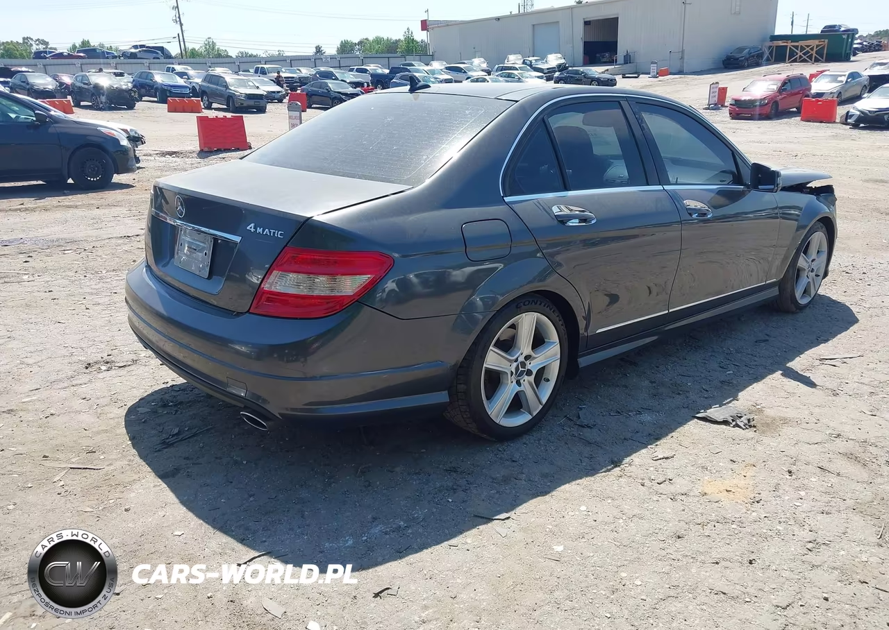 2010 Mercedes-Benz C 300 Luxury 4Matic-Sport 4Matic VIN:WDDGF8BB1AF406612 - 4