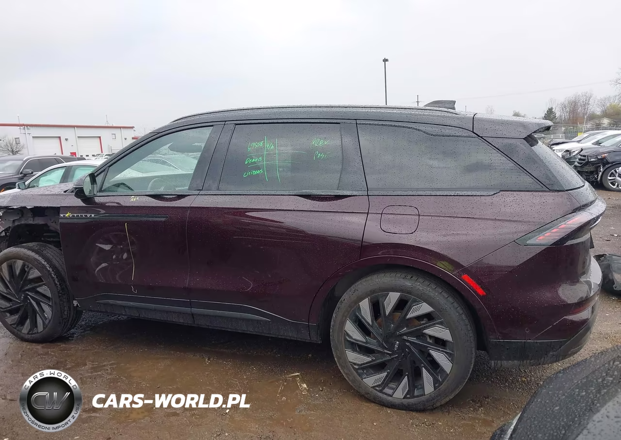 2024 Lincoln Nautilus Reserve VIN:5LMPJ8K4XRJ865892 - 14