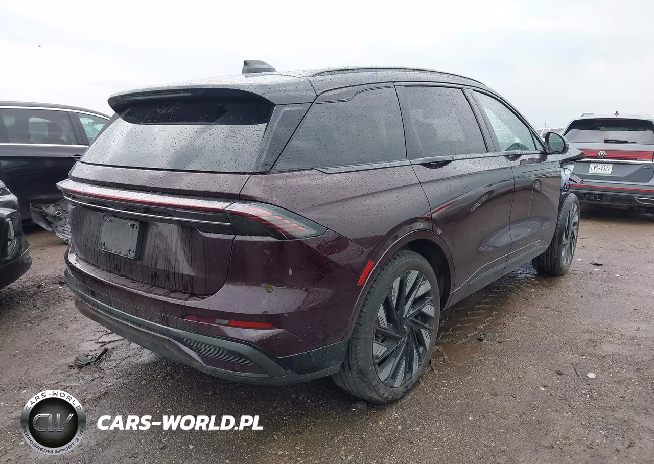 2024 Lincoln Nautilus Reserve VIN:5LMPJ8K4XRJ865892 - 4