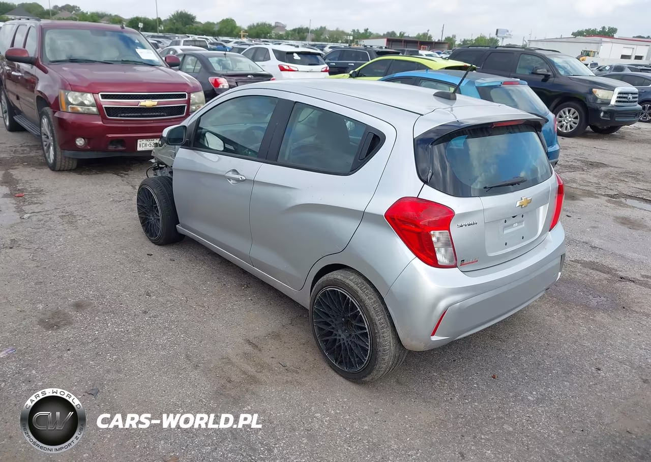 2020 Chevrolet Spark 1Lt VIN:KL8CD6SA7LC446166 - 3