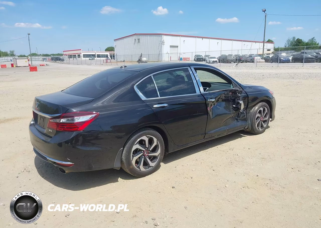 2017 Honda Accord Ex-L V6 VIN:1HGCR3F85HA006255 - 4