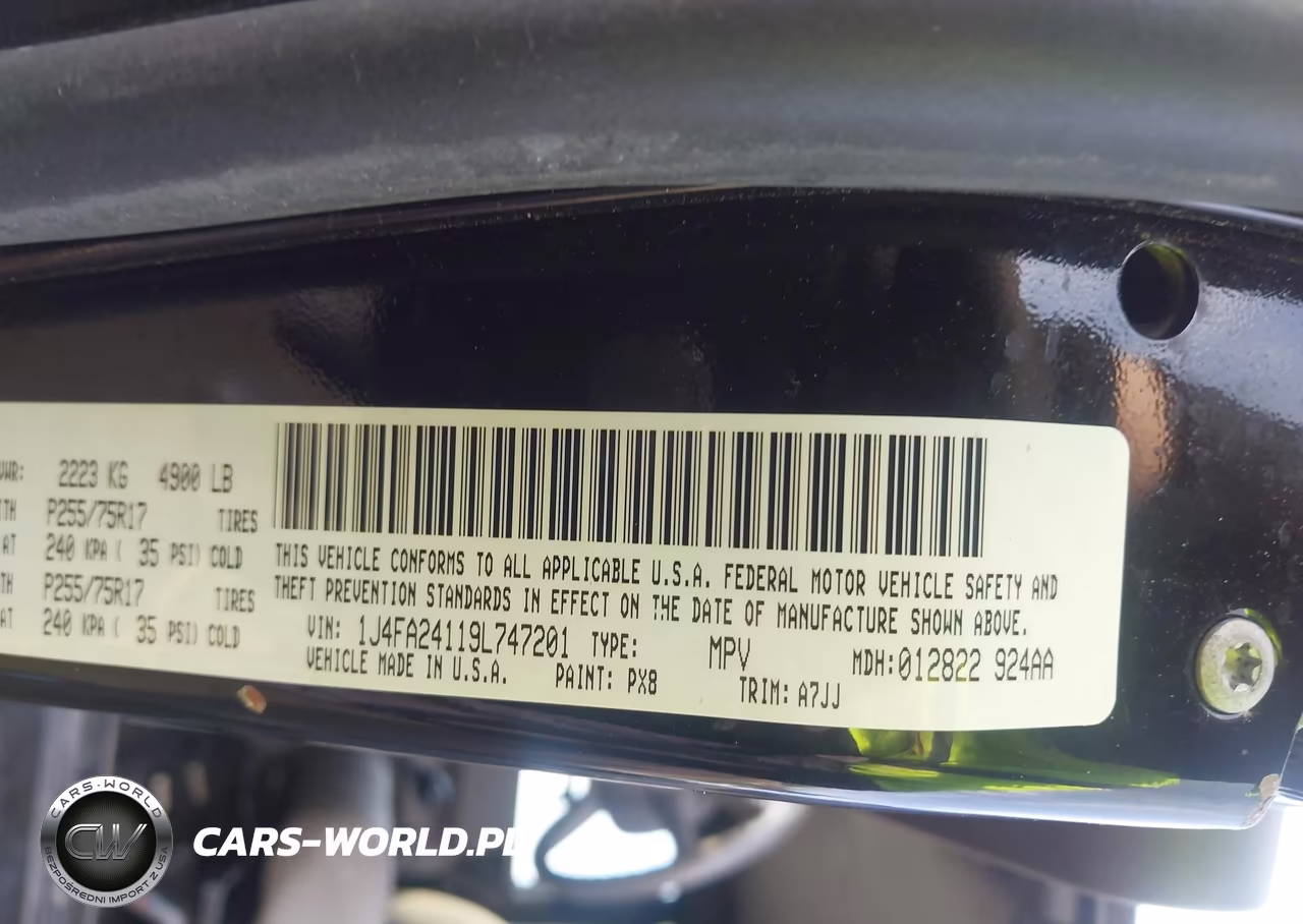 2009 Jeep Wrangler X VIN:1J4FA24119L747201 - 9