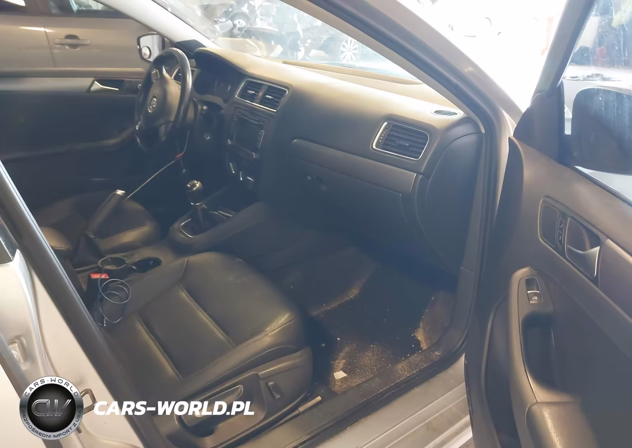 2013 Volkswagen Jetta 2.0L Tdi VIN:3VW3L7AJ3DM274829 - 5