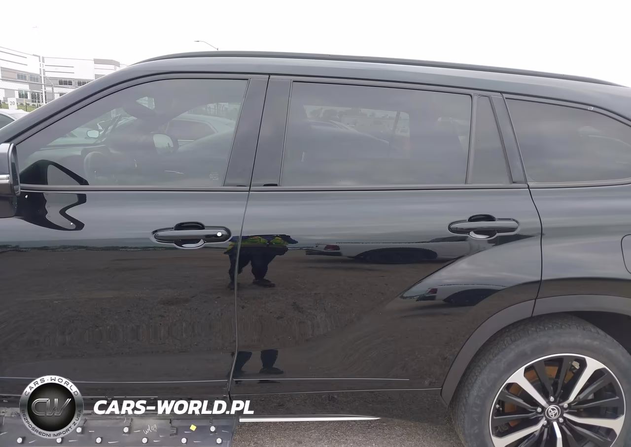 2022 Toyota Highlander Xse VIN:5TDLZRAHXNS141013 - 14