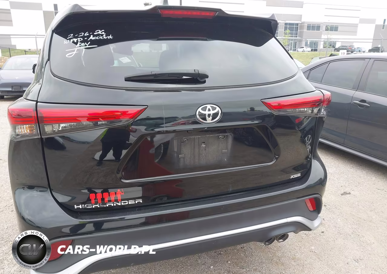 2022 Toyota Highlander Xse VIN:5TDLZRAHXNS141013 - 16