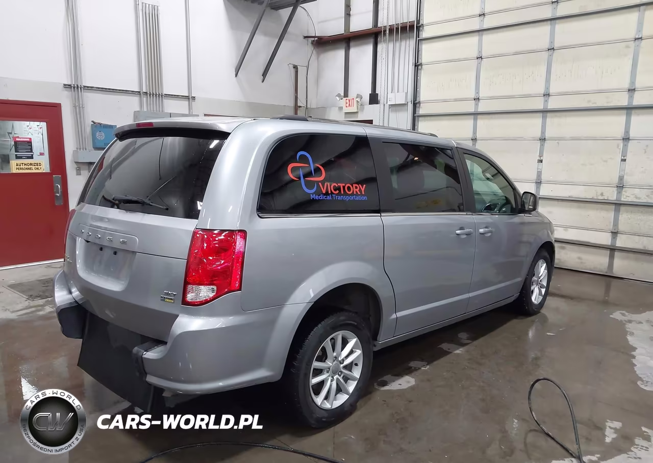 2019 Dodge Grand Caravan Sxt VIN:2C4RDGCG2KR787961 - 4