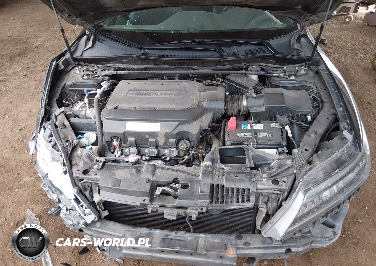 2017 Honda Accord Touring V6 VIN:1HGCT2B02HA004216 - 10