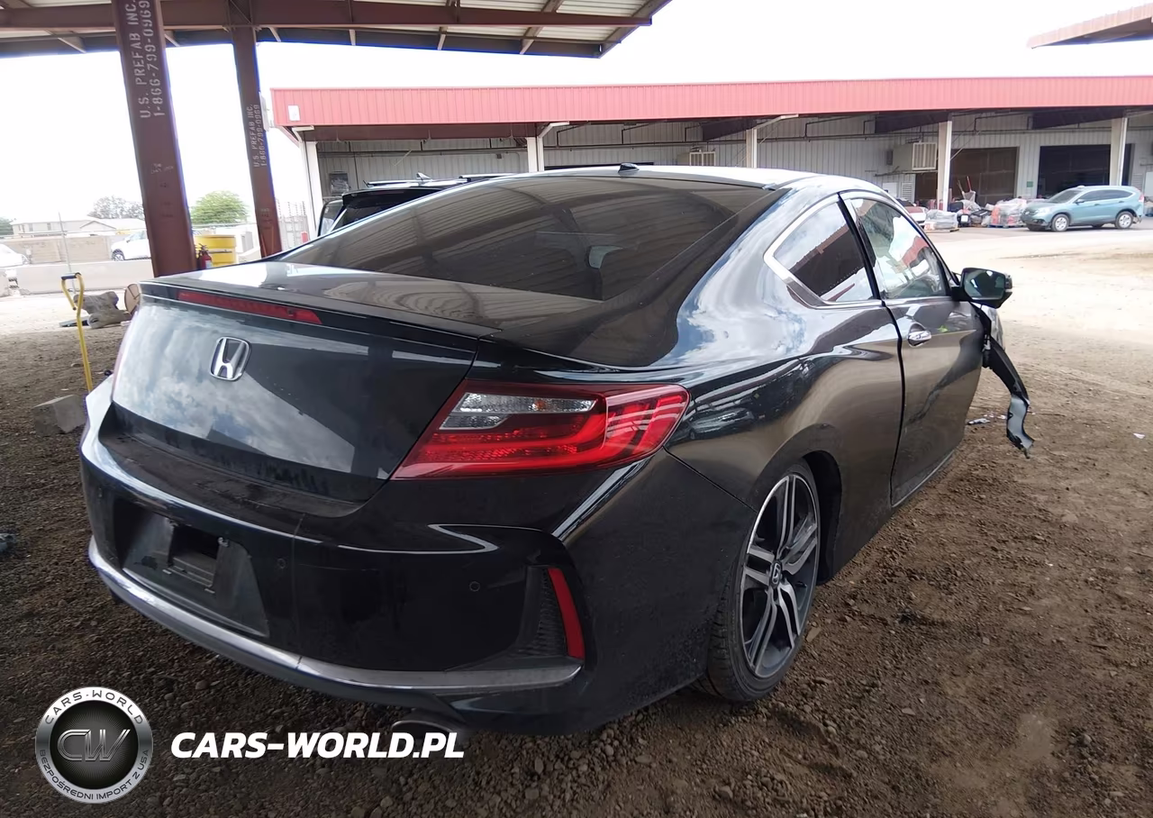 2017 Honda Accord Touring V6 VIN:1HGCT2B02HA004216 - 4