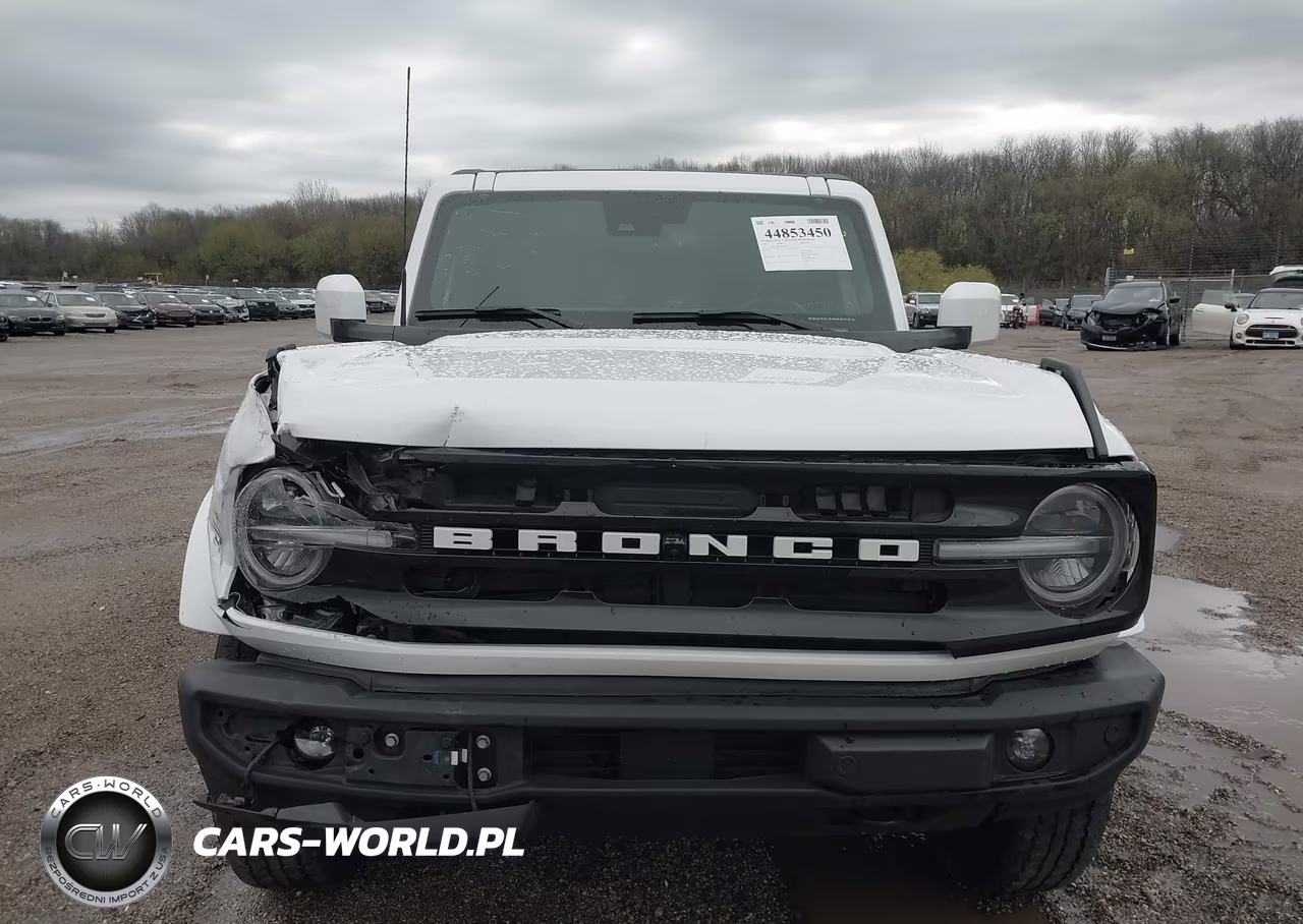 2023 Ford Bronco Outer Banks VIN:1FMDE5BH7PLB50064 - 12