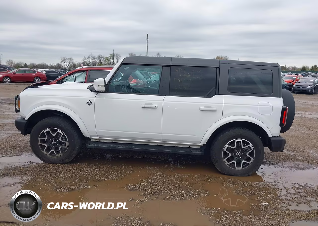 2023 Ford Bronco Outer Banks VIN:1FMDE5BH7PLB50064 - 14