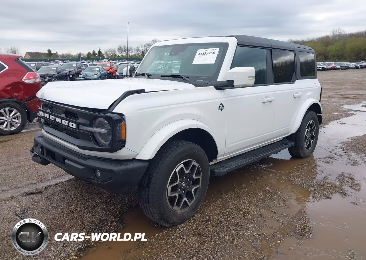 2023 Ford Bronco Outer Banks VIN:1FMDE5BH7PLB50064 - 2