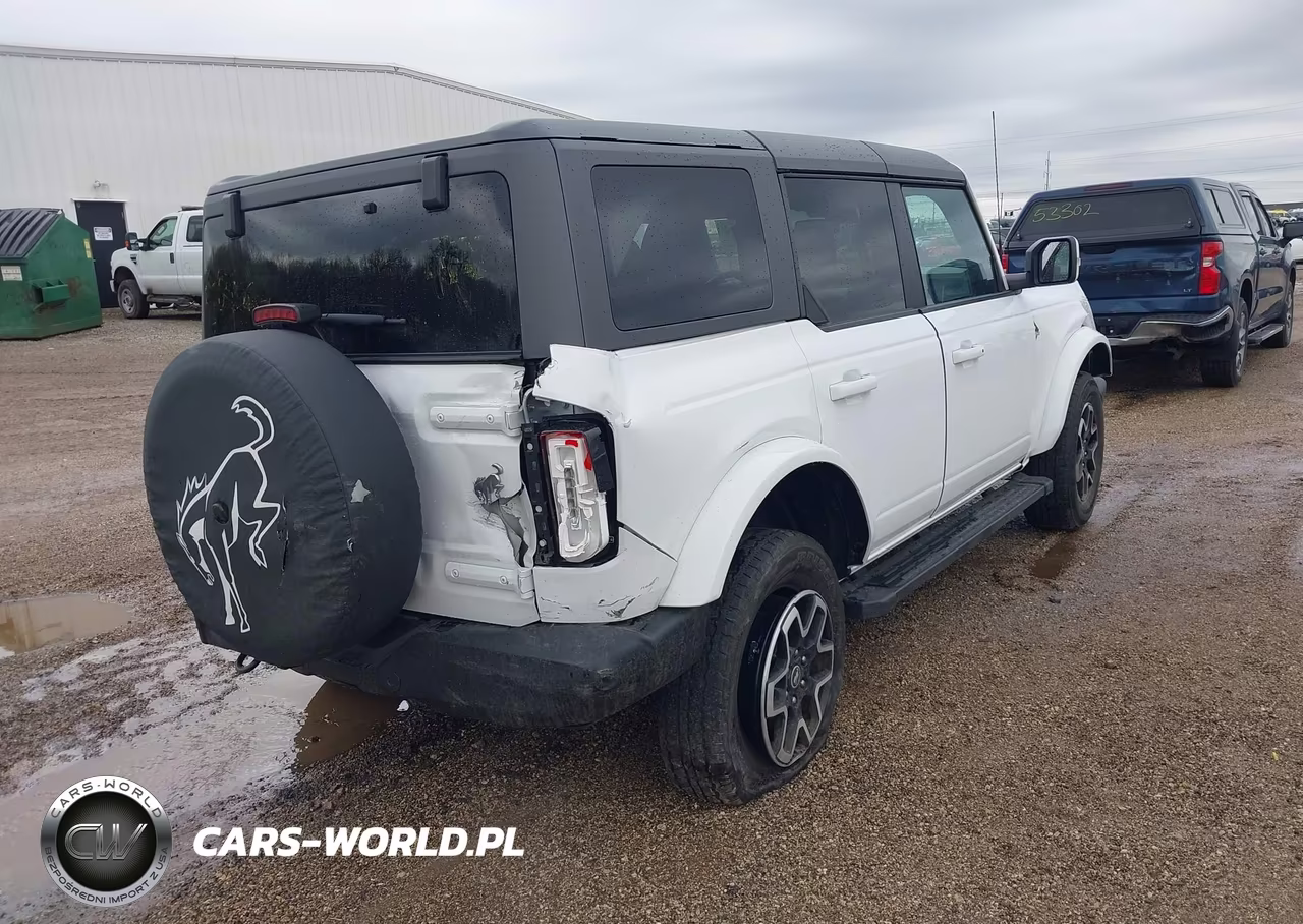 2023 Ford Bronco Outer Banks VIN:1FMDE5BH7PLB50064 - 4