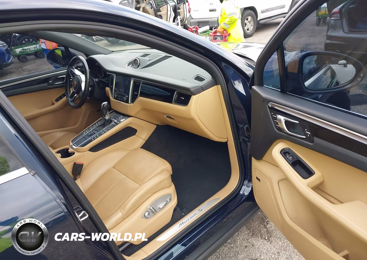 2017 Porsche Macan S VIN:WP1AB2A52HLB20962 - 5