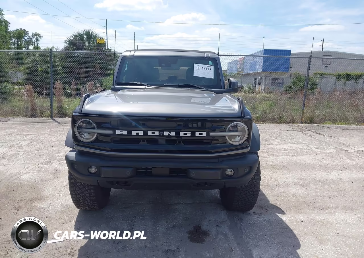 2022 Ford Bronco Outer Banks VIN:1FMEE5DPXNLB17064 - 12