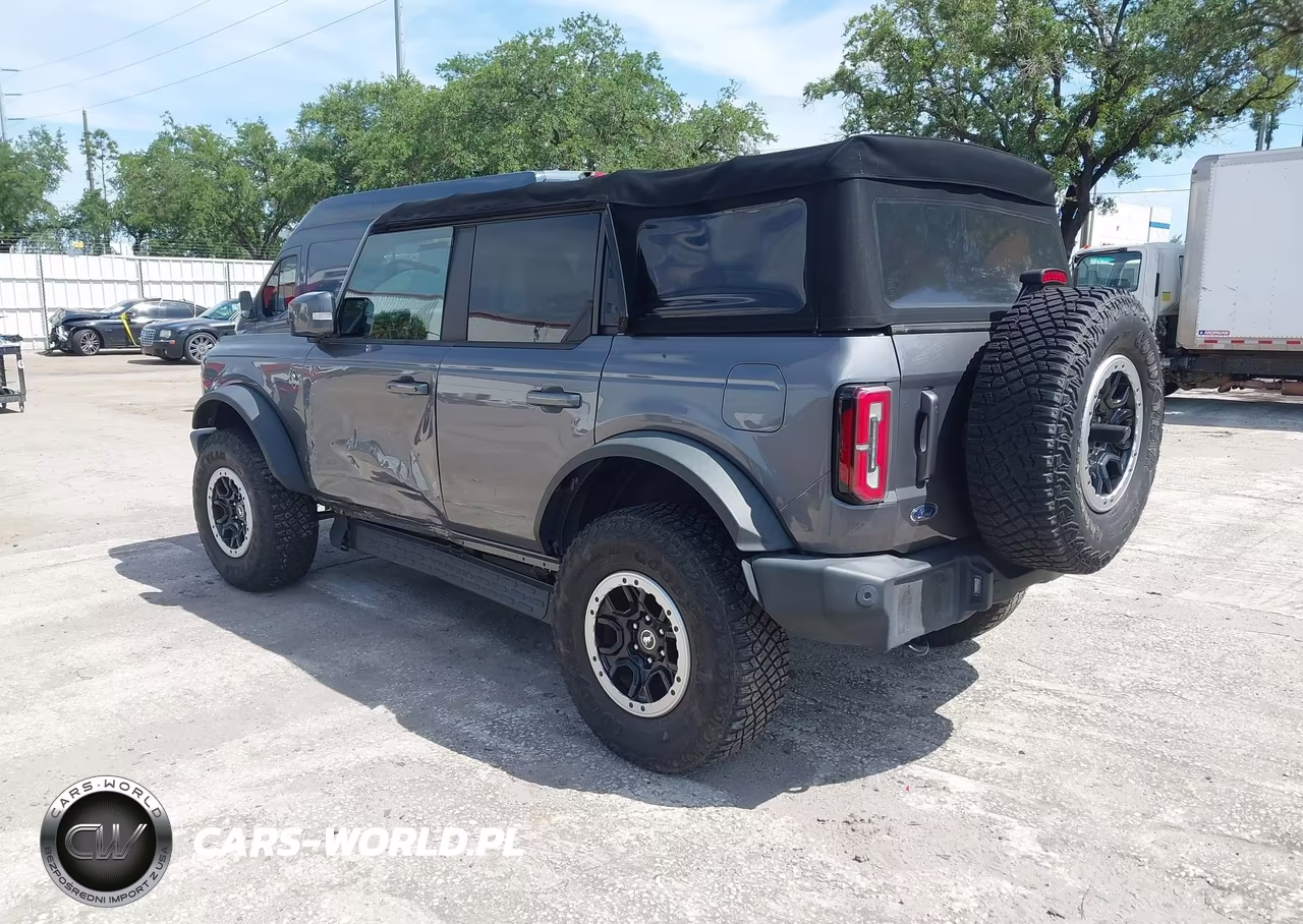 2022 Ford Bronco Outer Banks VIN:1FMEE5DPXNLB17064 - 3