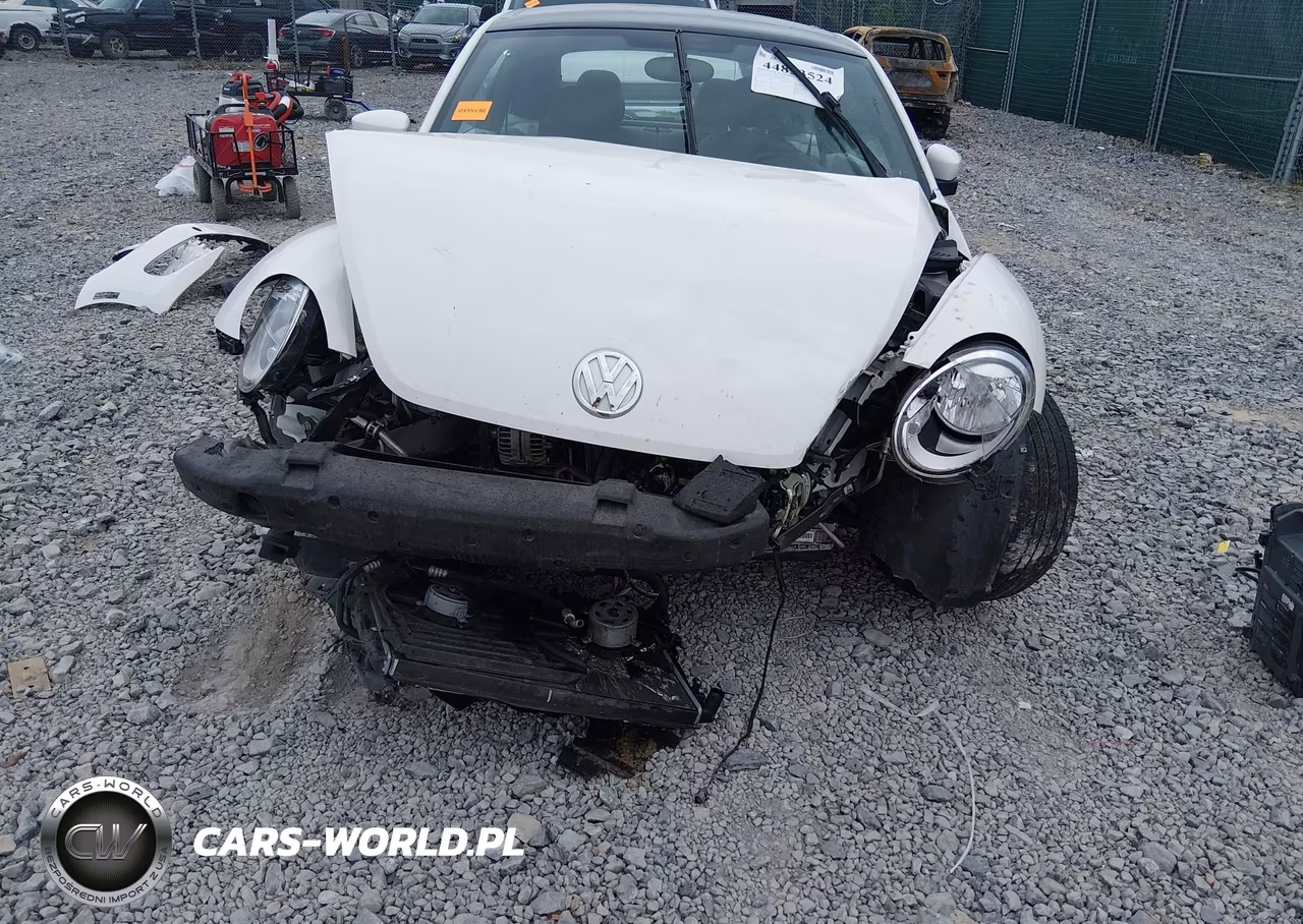 2013 Volkswagen Beetle 2.5L VIN:3VWJP7AT3DM676766 - 6