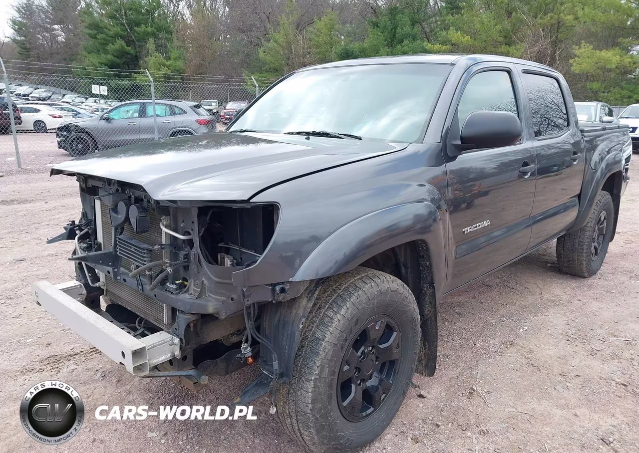 2013 Toyota Tacoma Base V6 VIN:3TMLU4EN4DM124546 - 2