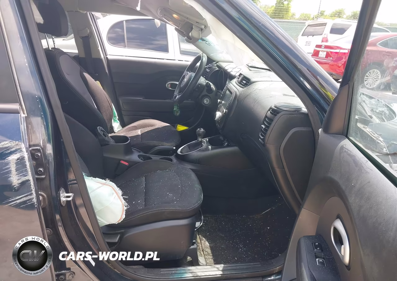 2019 Kia Soul + VIN:KNDJP3A53K7678666 - 5