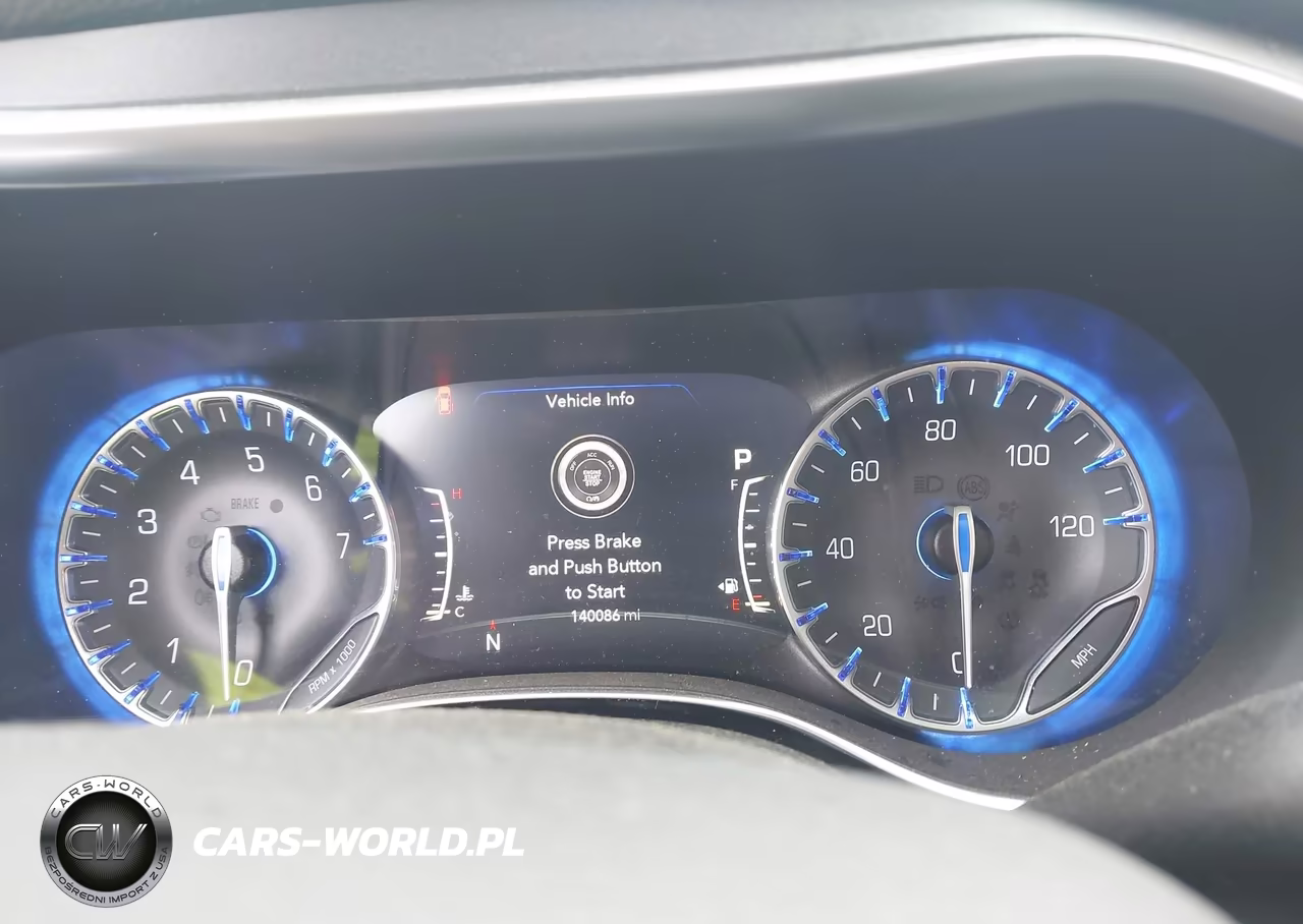 2020 Chrysler Pacifica Limited VIN:2C4RC1GG4LR120675 - 7