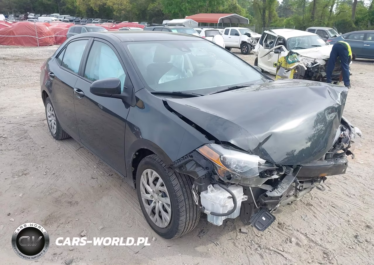 2018 Toyota Corolla Le – zdjęcie 1 z 17