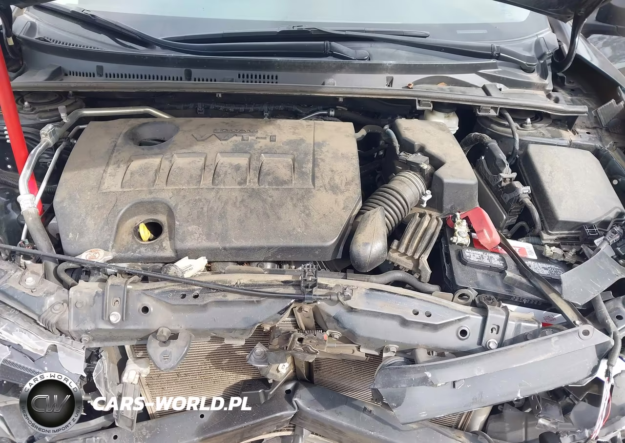 2018 Toyota Corolla Le VIN:2T1BURHE8JC984698 - 10