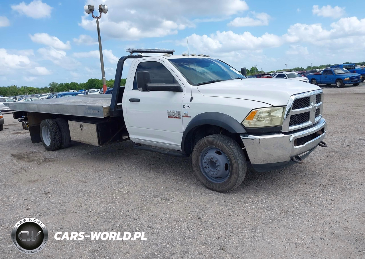 2017 Ram 5500 Flatbed Truck
