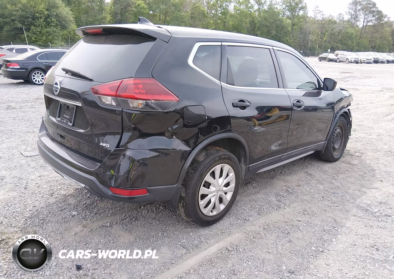 2019 Nissan Rogue S VIN:5N1AT2MV3KC812631 - 4