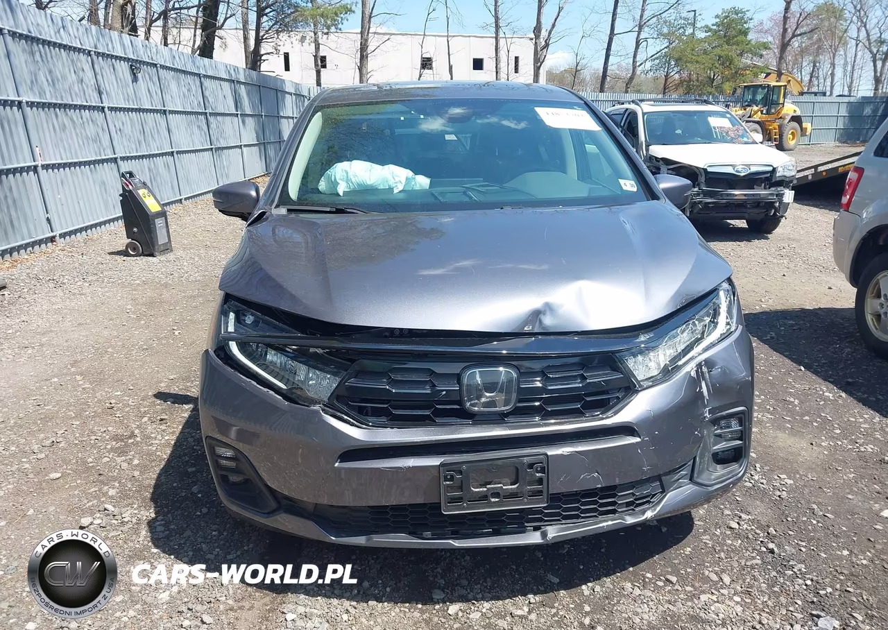 2025 Honda Odyssey Touring VIN:5FNRL6H80SB031989 - 12