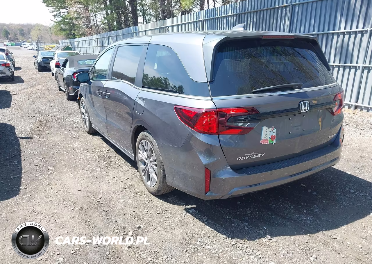2025 Honda Odyssey Touring VIN:5FNRL6H80SB031989 - 3