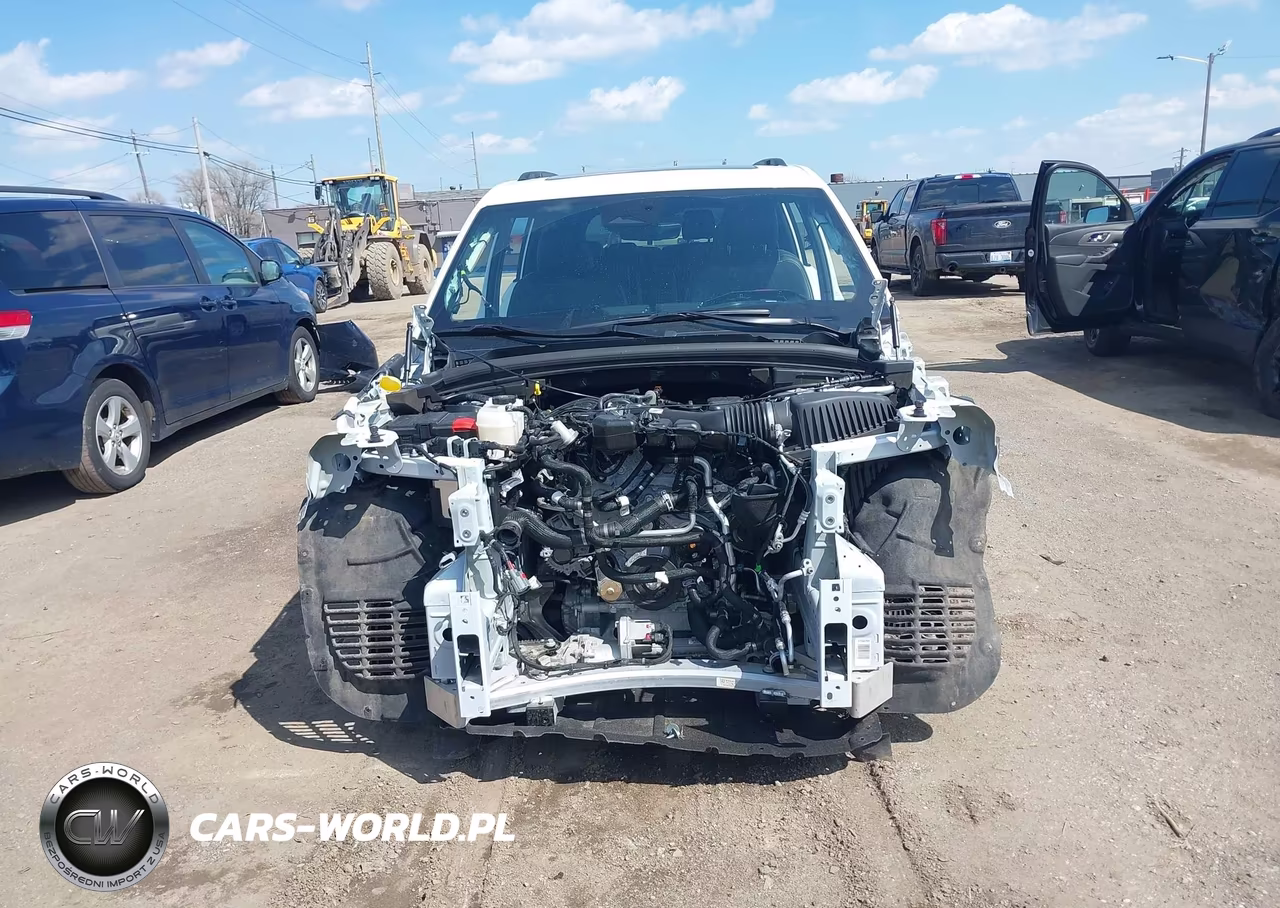 2025 Jeep Grand Cherokee L Altitude X 4X4 VIN:1C4RJKAG0S8728837 - 12