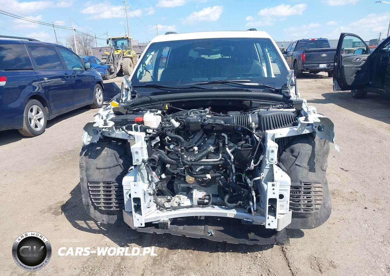 2025 Jeep Grand Cherokee L Altitude X 4X4 VIN:1C4RJKAG0S8728837 - 6