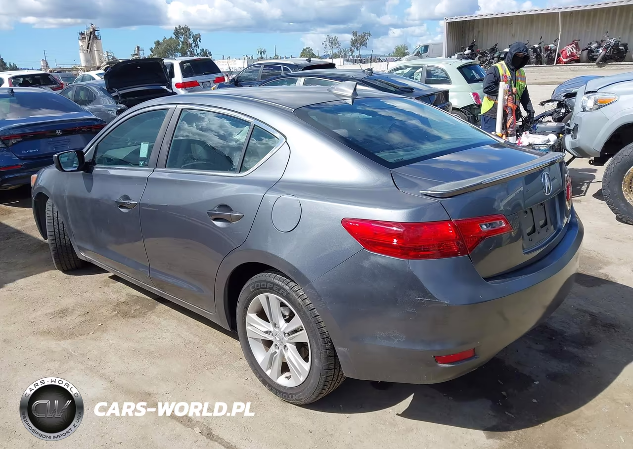 2013 Acura Ilx Hybrid 1.5L VIN:19VDE3F3XDE302312 - 3
