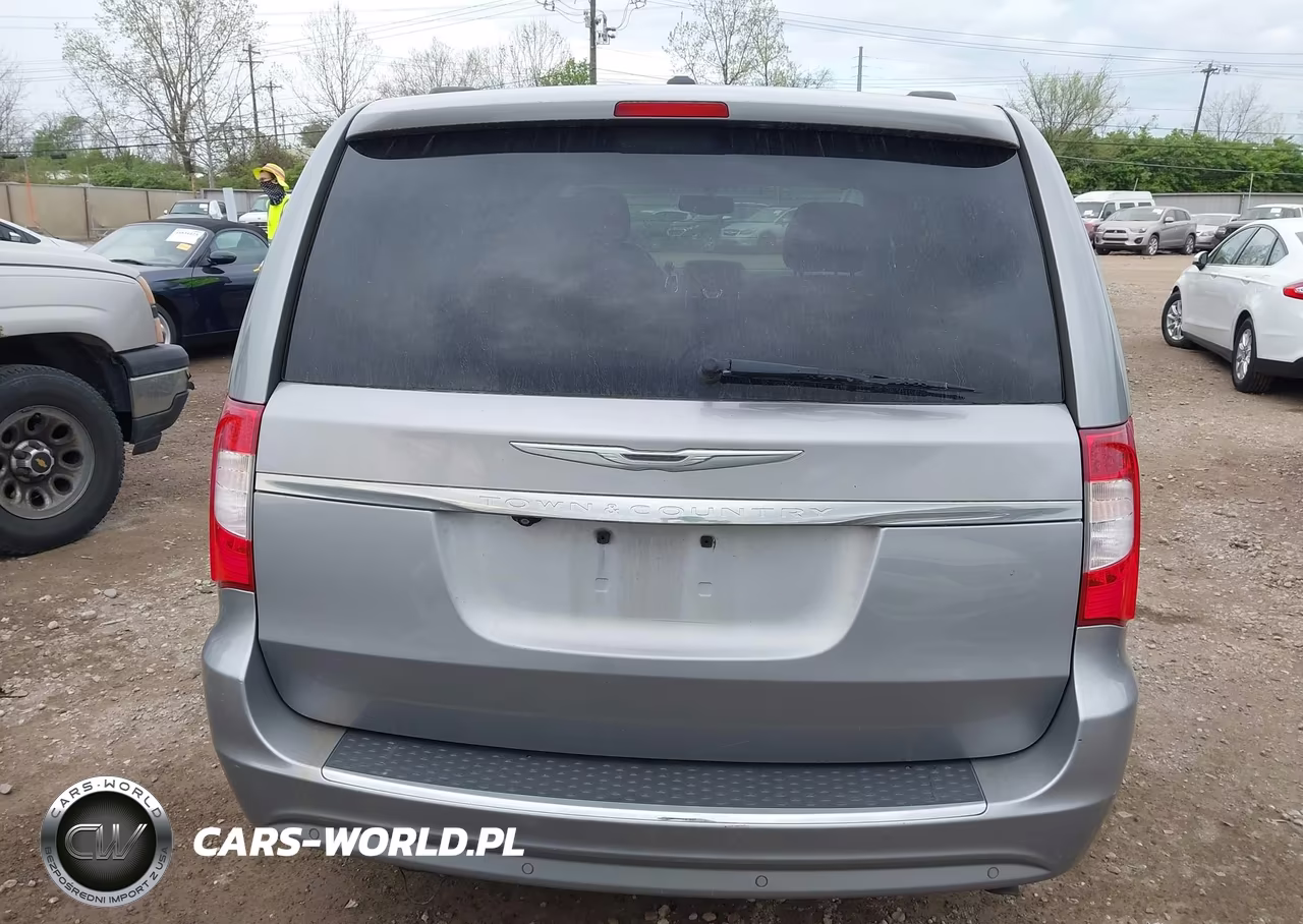 2014 Chrysler Town & Country Touring-L VIN:2C4RC1CG6ER174715 - 16
