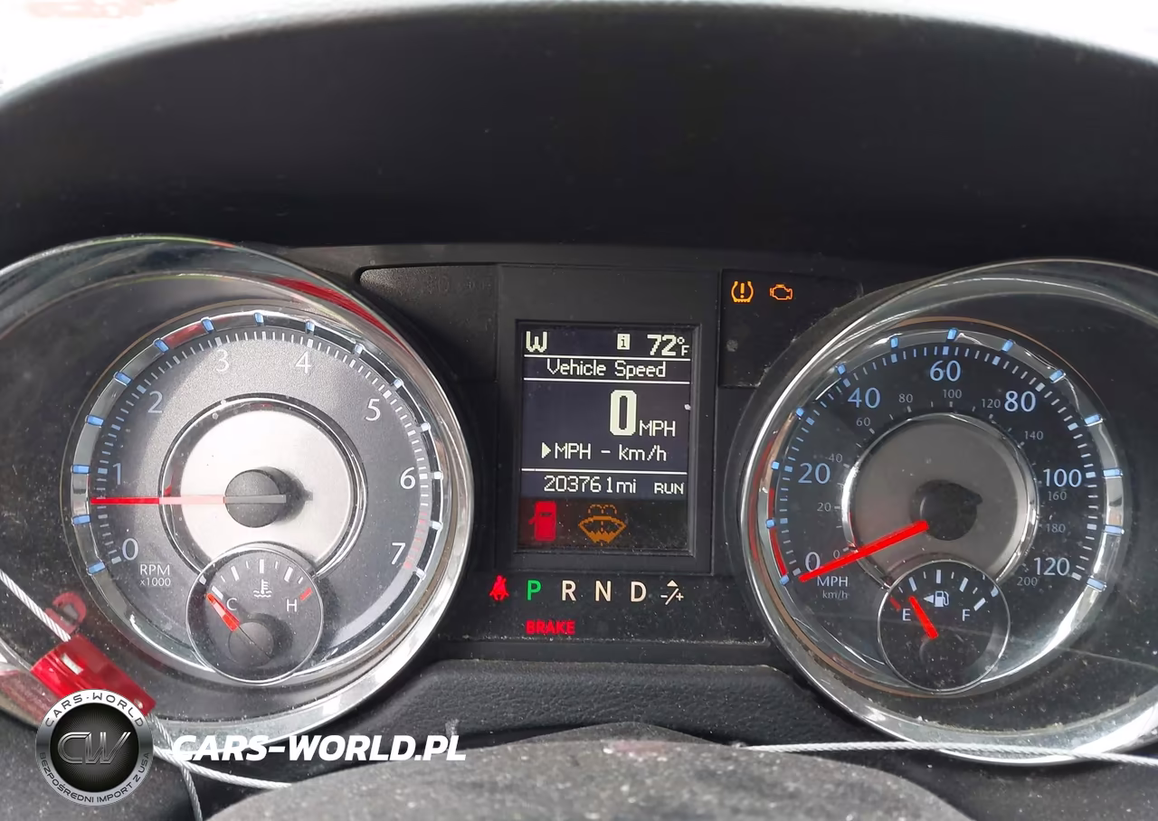 2014 Chrysler Town & Country Touring-L VIN:2C4RC1CG6ER174715 - 7