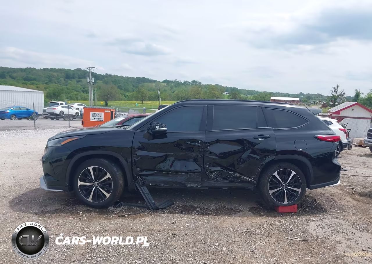 2022 Toyota Highlander Xse VIN:5TDJZRBH9NS207699 - 14