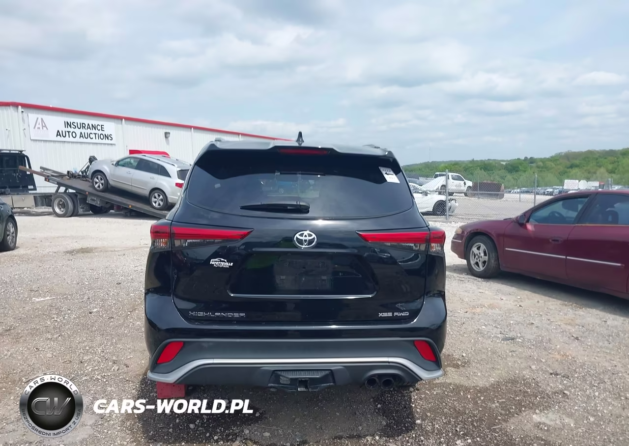2022 Toyota Highlander Xse VIN:5TDJZRBH9NS207699 - 16