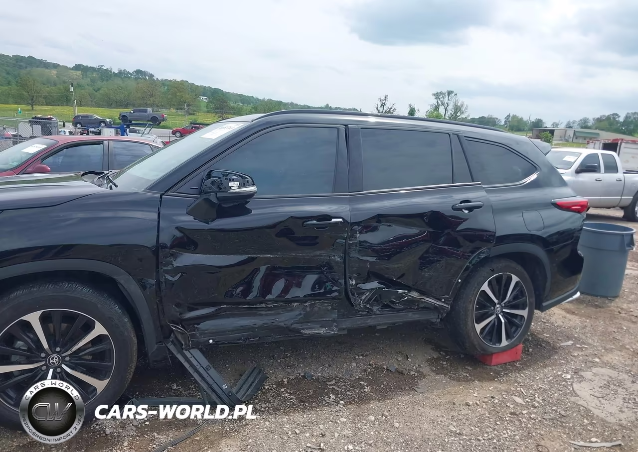 2022 Toyota Highlander Xse VIN:5TDJZRBH9NS207699 - 6