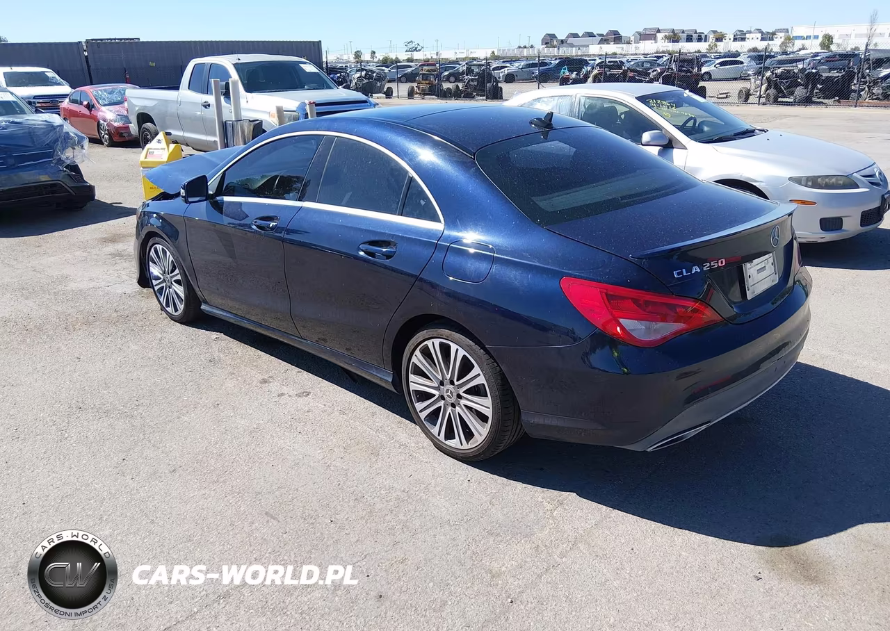 2018 Mercedes-Benz Cla 250 VIN:WDDSJ4EB3JN643668 - 3