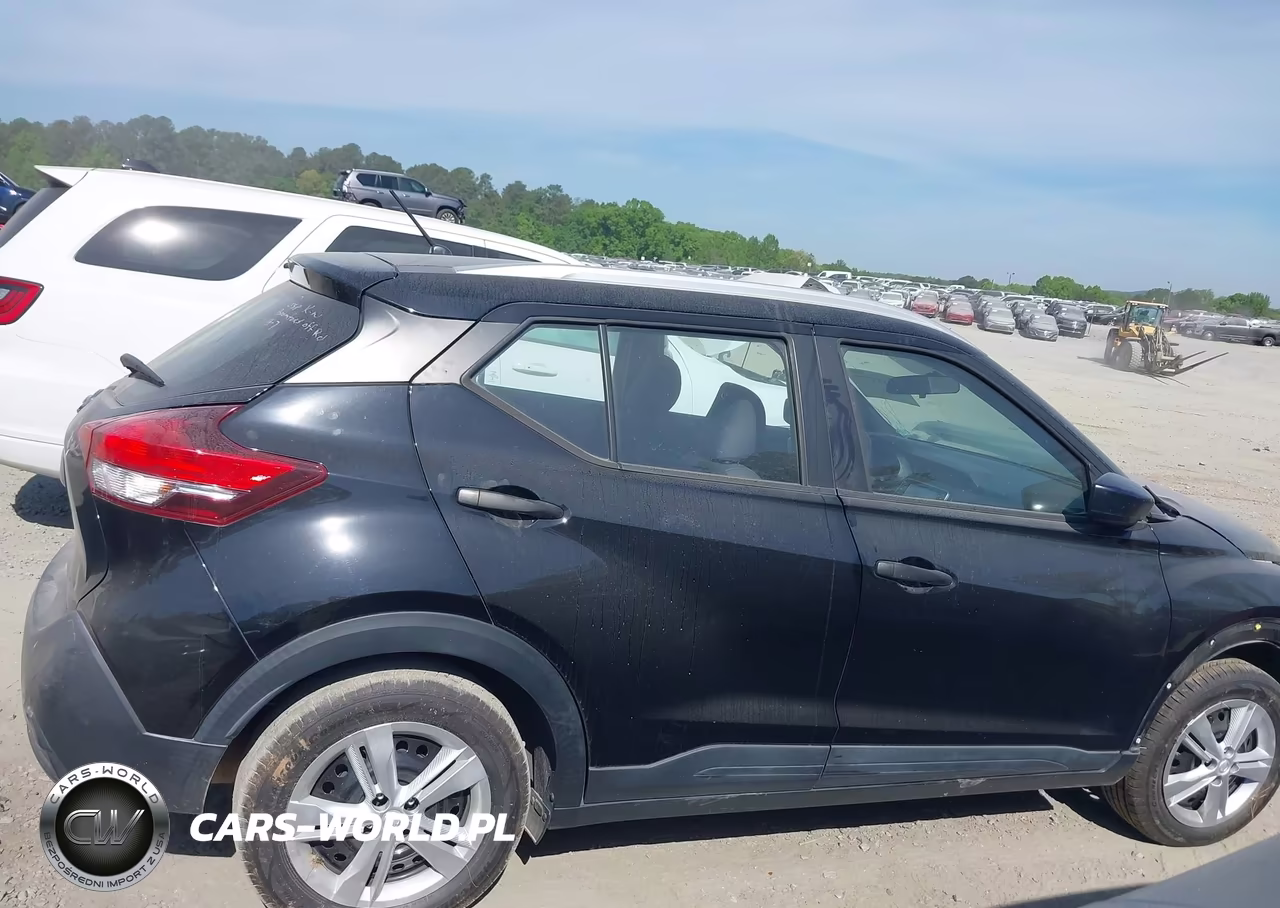 2019 Nissan Kicks S VIN:3N1CP5CU2KL533691 - 12